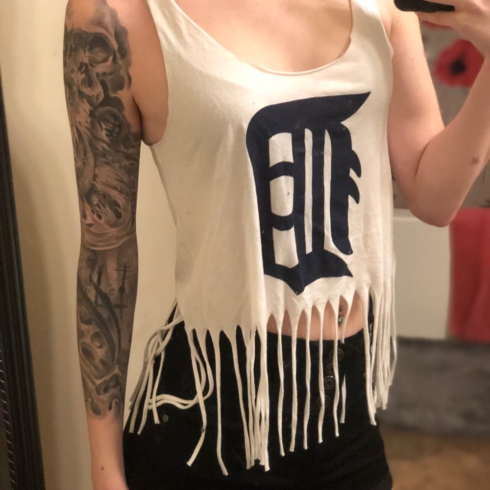 Detroit crop top